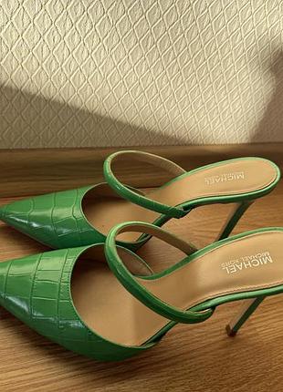 Туфлі мюлі michael kors