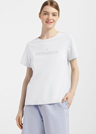 Футболка женская белая с принтом "i'm ukrainian (серебро)", m