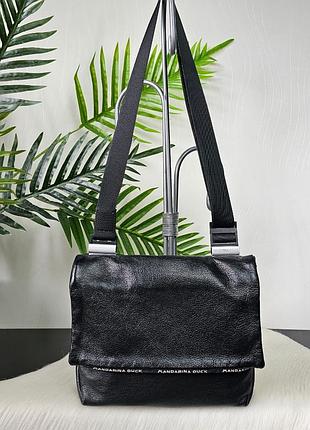 Кожаная фирменная сумочка mandarina duck