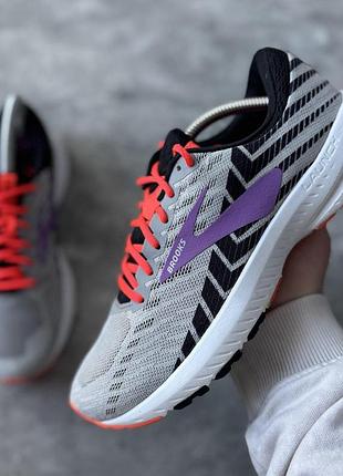 Кросівки жіночі brooks launch 6 (38,5 (24.5 см))