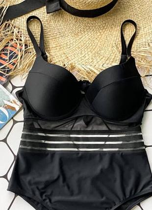 Суцільний чорний купальник plus size з утяжкою та твердими чашками