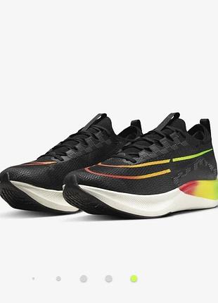 Дуже легкі кросівки nike zoom fly