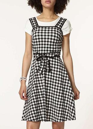 Брендовое трикотажное платье "dorothy perkins" в чёрно-белую клетку. размер uk16/eur44.