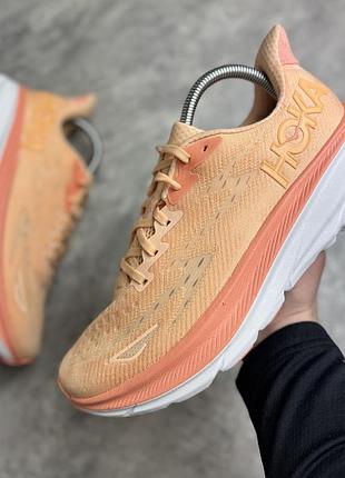 Кросівки жіночі hoka clifton 9 (39 (24.5 см))