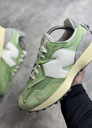 Кросівки чоловічі new balance 327 (44 (28 см))