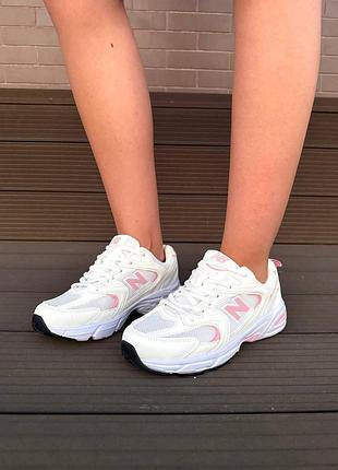 Кроссовки new balance 530 женские белые с розовым спортивные для тренировок и повседневной носки