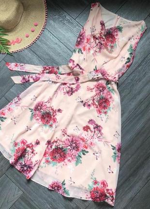 Розовое платье billie & blossom