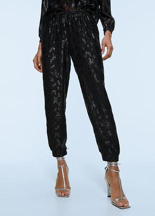 Блестящие брюки zara s 2