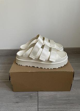 Ugg шльопанці. 39-розмір.