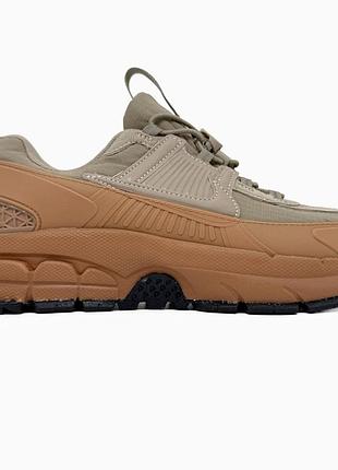 Кроссовки nike zoom vomero roam beige 41