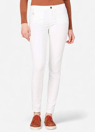 Джинсы skinny женские united colors of benetton 158854 27 белые (2200004312279)