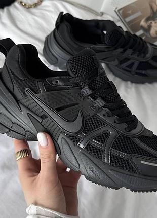 Кроссовки nike runtekk