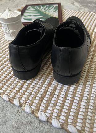 Туфлі clarks brogue style 3