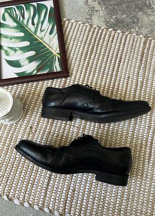 Туфлі clarks brogue style 7