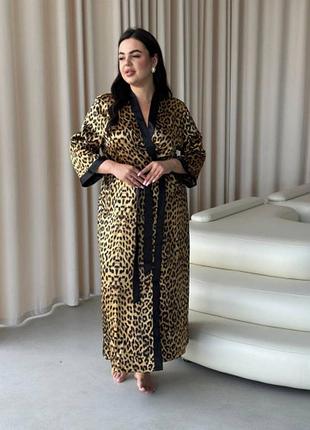 Шовковий жіночий леопардовий халат plus size