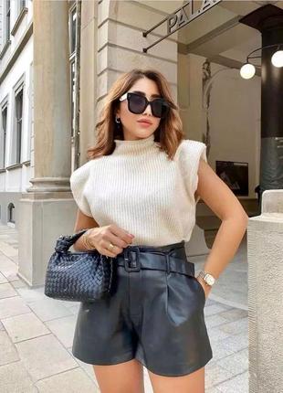 Актуальний светр