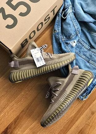 Чоловічі кросівки адідас ізі стильні adidas yeezy 350 v2 earth 41