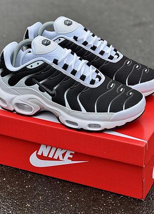 Мужские кроссовки найк аир макс тн nike air max tn black white черный белый 40 42