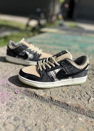 Женские кроссовки найк данк nike sd dunk low travis scott 36