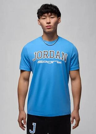 Футболка чоловіча air jordan sport arch ss crew blue fz1985-469