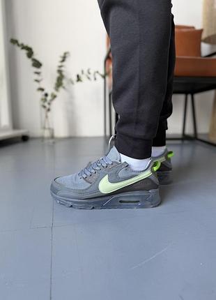 Air max terrascape 90 cool grey honeydew-iron grey