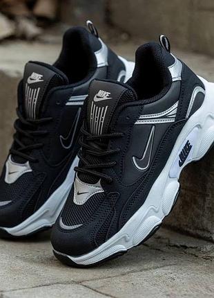 Чоловічі кросівки найк стильні повсякденні nike 43