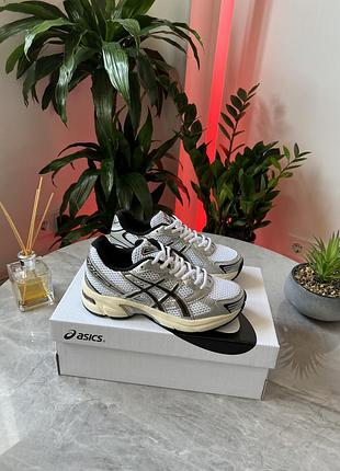 Жіночі кросівки асікс стильні красиві asics gel-1130 white/clay canyon 36