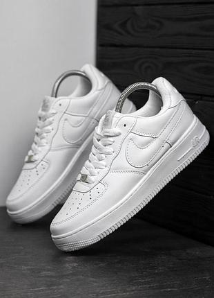 Мужские кроссовки найк стильные nike air force 1 41