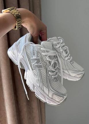 Женские кроссовки стильные нью баланс new balance 740 white 39