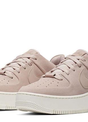 Жіночі кросівки стильні повсякденні найк оригінал nike air force 1 sage low ar5339-201