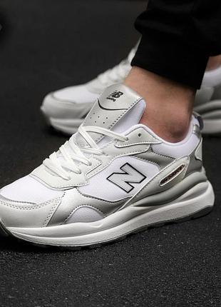 Мужские кроссовки нью беланс new balance white gray белый серый 40