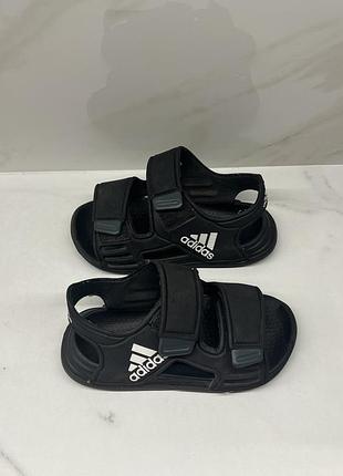 Босоніжки для хлопчика adidas, 25 розмір, 17 см