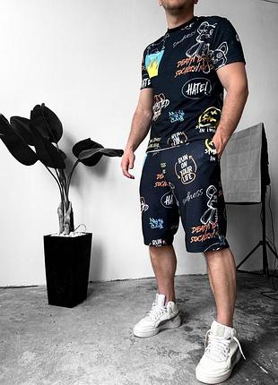 Чорний комфортний чоловічий літній спортивний костюм-двійка з яскравим дизайном
