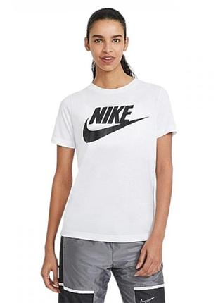 Женская футболка найк оригинальный nike t-shirt sportswear essential at5464-100