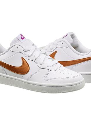 Женские кроссовки стильные повседневные найк оригинал nike court borough low 2 se (gs) (dq5979-100) dq5979-100 37.5