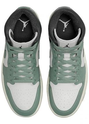 Кроссовки wmns air jordan 1 mid bq6472-130