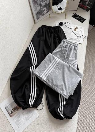 Oversize штани
размер oversize, низ на затяжках
