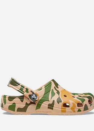 Крокси crocs classic camo clog 206454 chai/tan 41-42 (m8/w10)