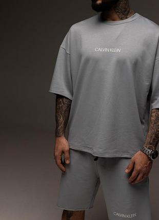 Костюм из шорт и футболки мужской calvin klein серый, комплект на лето кельвин кляйн, спортивный костюм