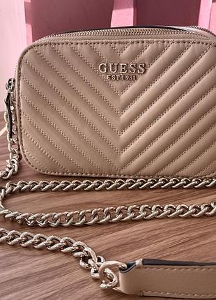 Жіноча оригінальна сумка guess camera bag у бежевому кольорі