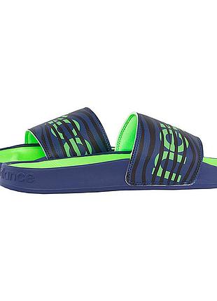 Шльопанці new balance 200