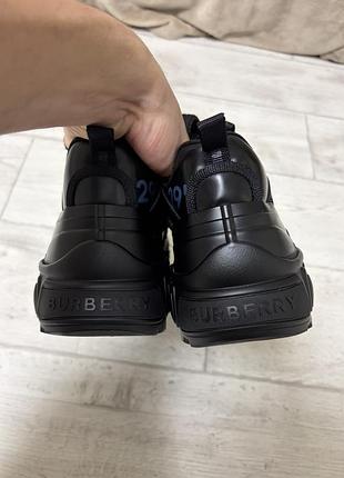 Burberry arthur 2