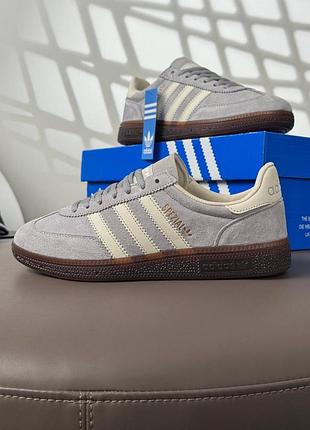 Adidas spezial light grey white — цена 2700 грн в каталоге