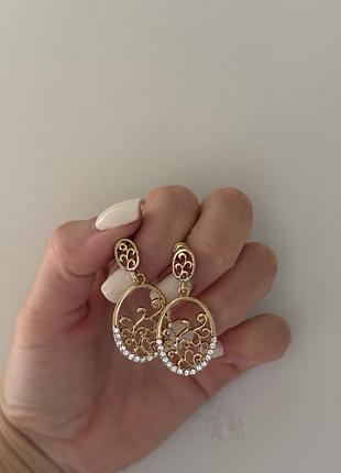 Сережки жіночі
