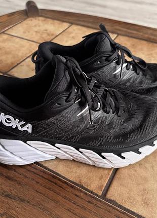 Чорні бігові кросівки hoka  gaviota 4