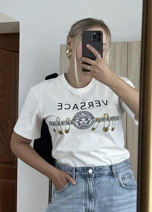 Футболка жіноча біла versace розмір м з лого