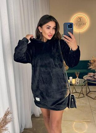 Женственное теплое платье-туника oversize черный, 48/52