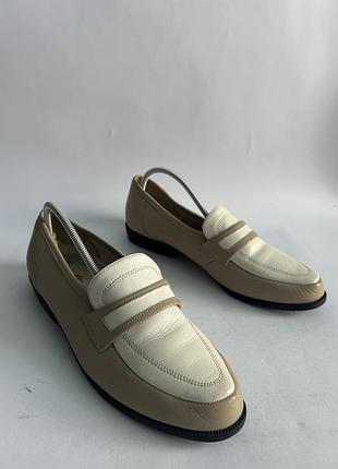 Жіночі шкіряні лофери arnotts