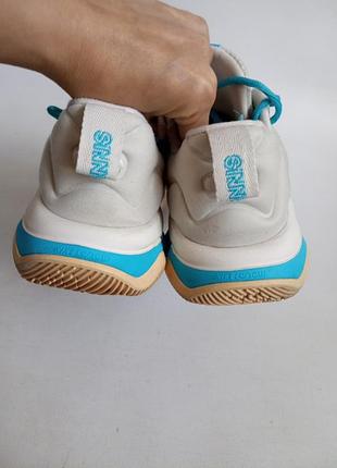 Кроссовки nike 4