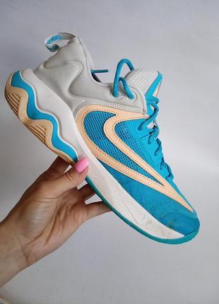 Кроссовки nike 6